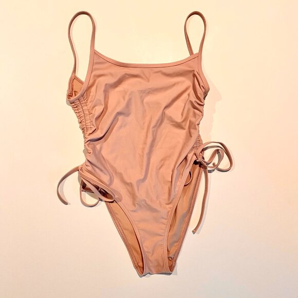 GNASH String One-Piece Swimsuit Size 4 - Picture 5 of 10